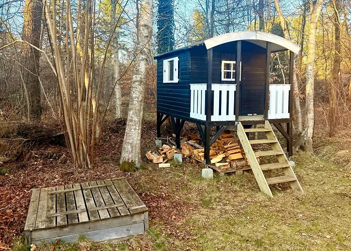 With Sauna Near Tisvilde Hegn Hébergement de vacances *